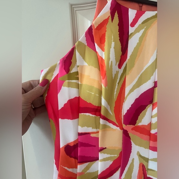 NEW! Vince Camuto Vibrant Tropical Mini Dress Women’s Size 6 - Picture 5 of 16